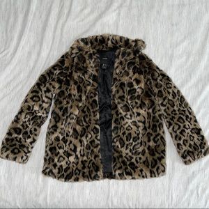 FOREVER 21 Cheetah Print Faux Fur Coat
